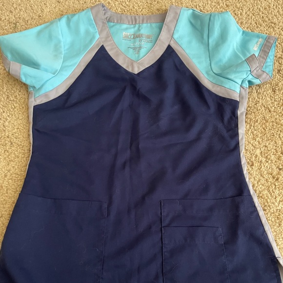 Grey's Anatomy Tops - Greys Anatomy by Barco scrubs top